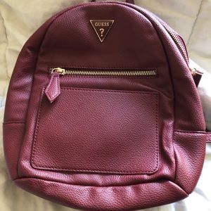 GUESS Teyana Mini bag/backpack in Wine